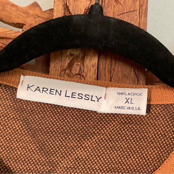 Karen Lessly Brown and Camel Argyle XL Ladies Cardigan, Tortoise Shell Buttons - Picture 6 of 16